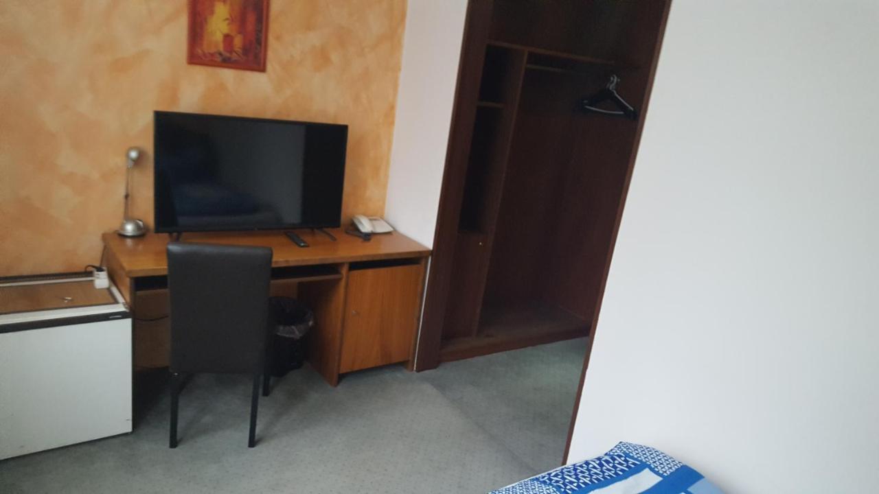 Zimmer Im Gruenen Wuppertal Exteriör bild